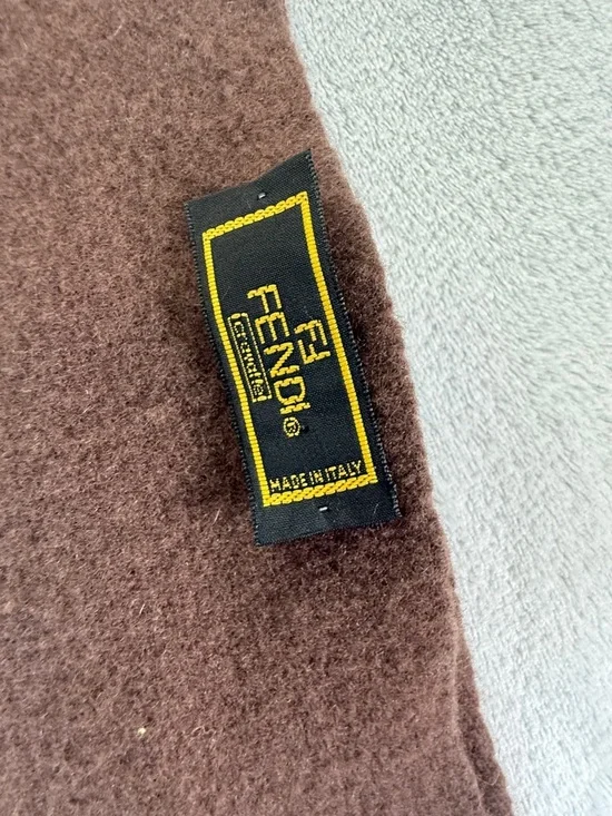 Fendi Brown Wool Scarf 48" Yellow Black Fendi Tag - Picture 2 of 6